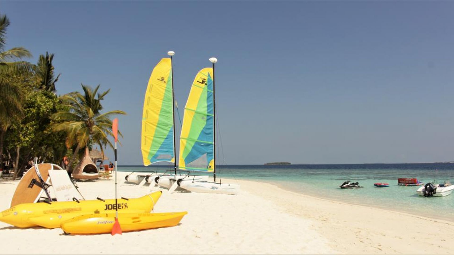 Furaveri Island Resort