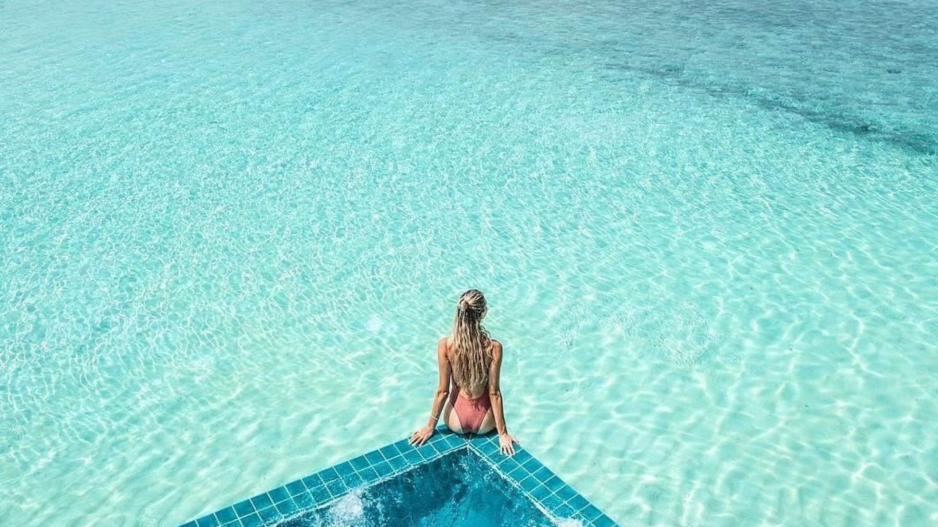 5 MOST INSTAGRAMMABLE SPOTS IN THE MALDIVES!