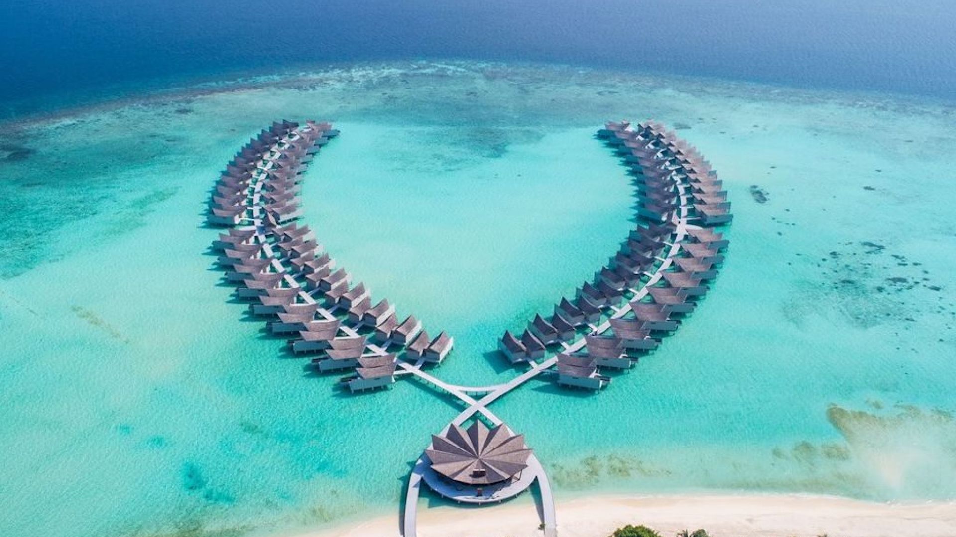 One The Most Beautiful  Mövenpick Kuredhivaru Maldives