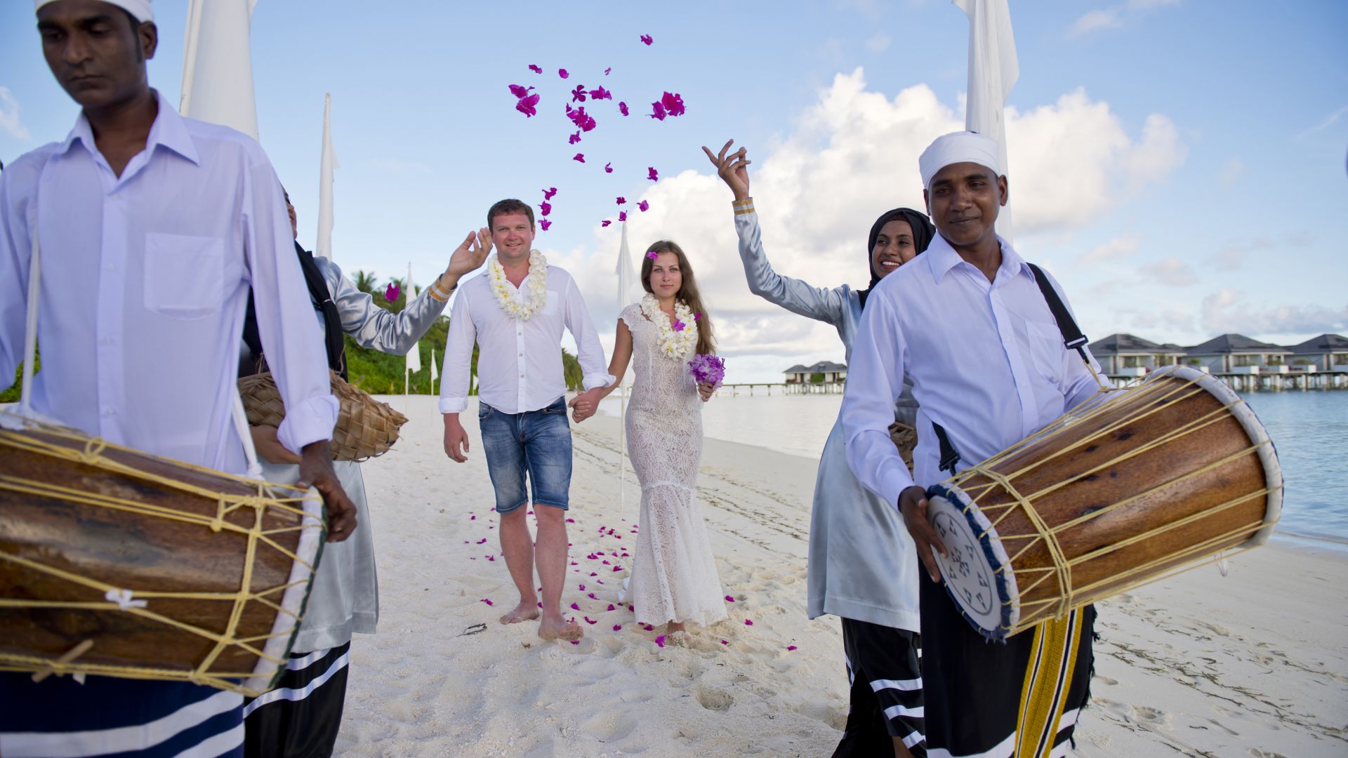 Villa Park Sun Island