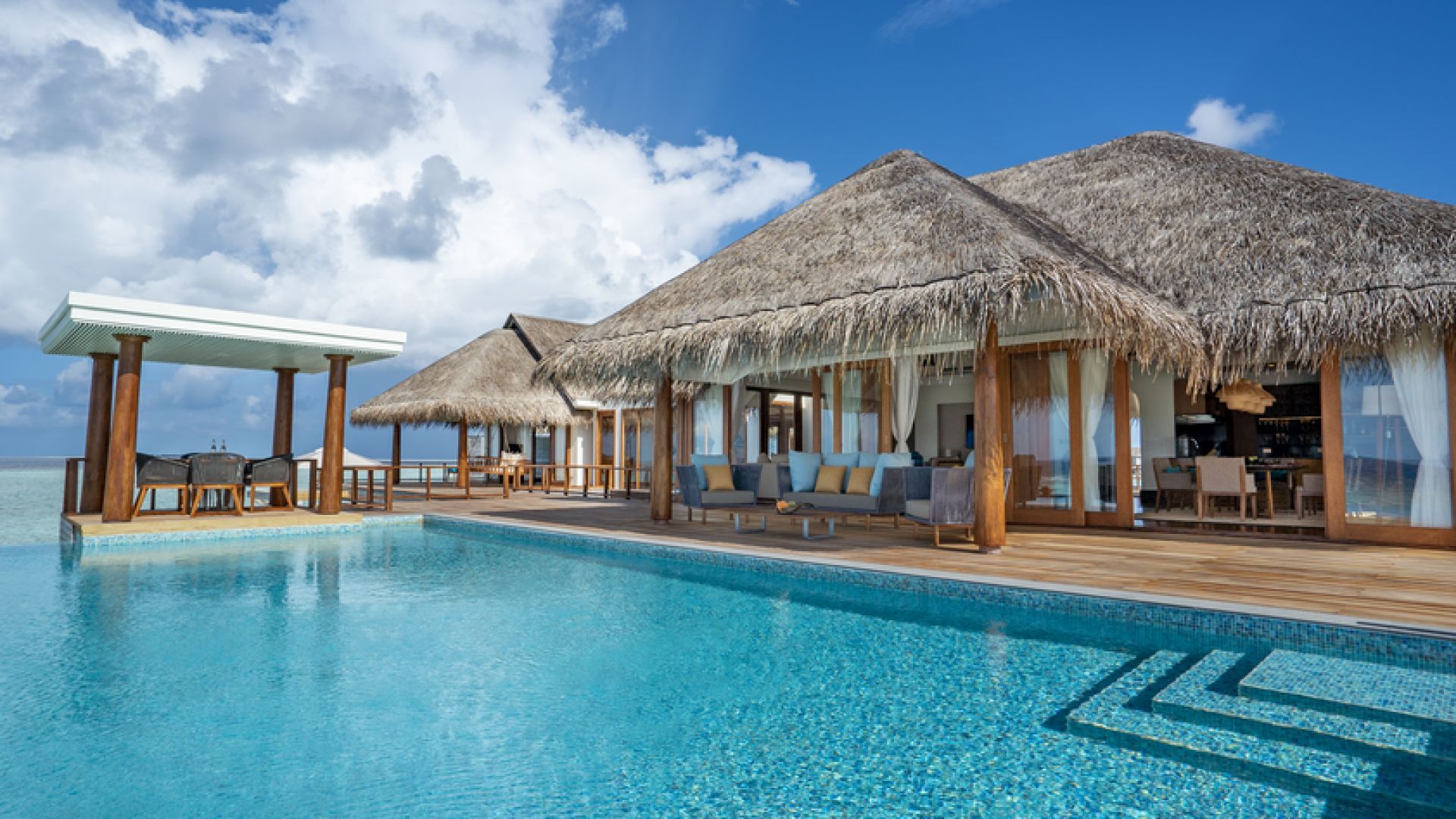 Anantara Kihavah Maldives Villas