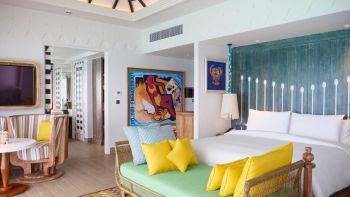 Вилла над водой