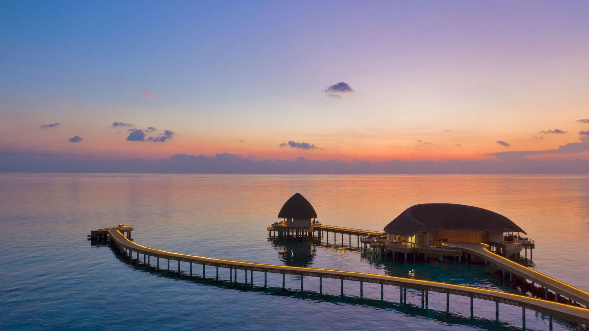 Emerald Farufushi Resort & Spa