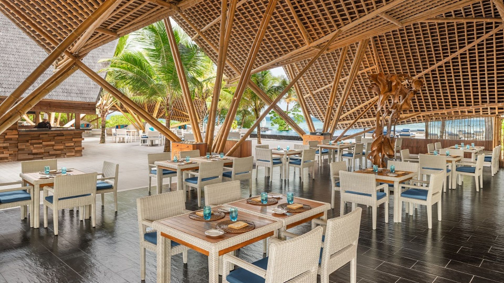 Mӧvenpick Resort Kuredhivaru Maldives