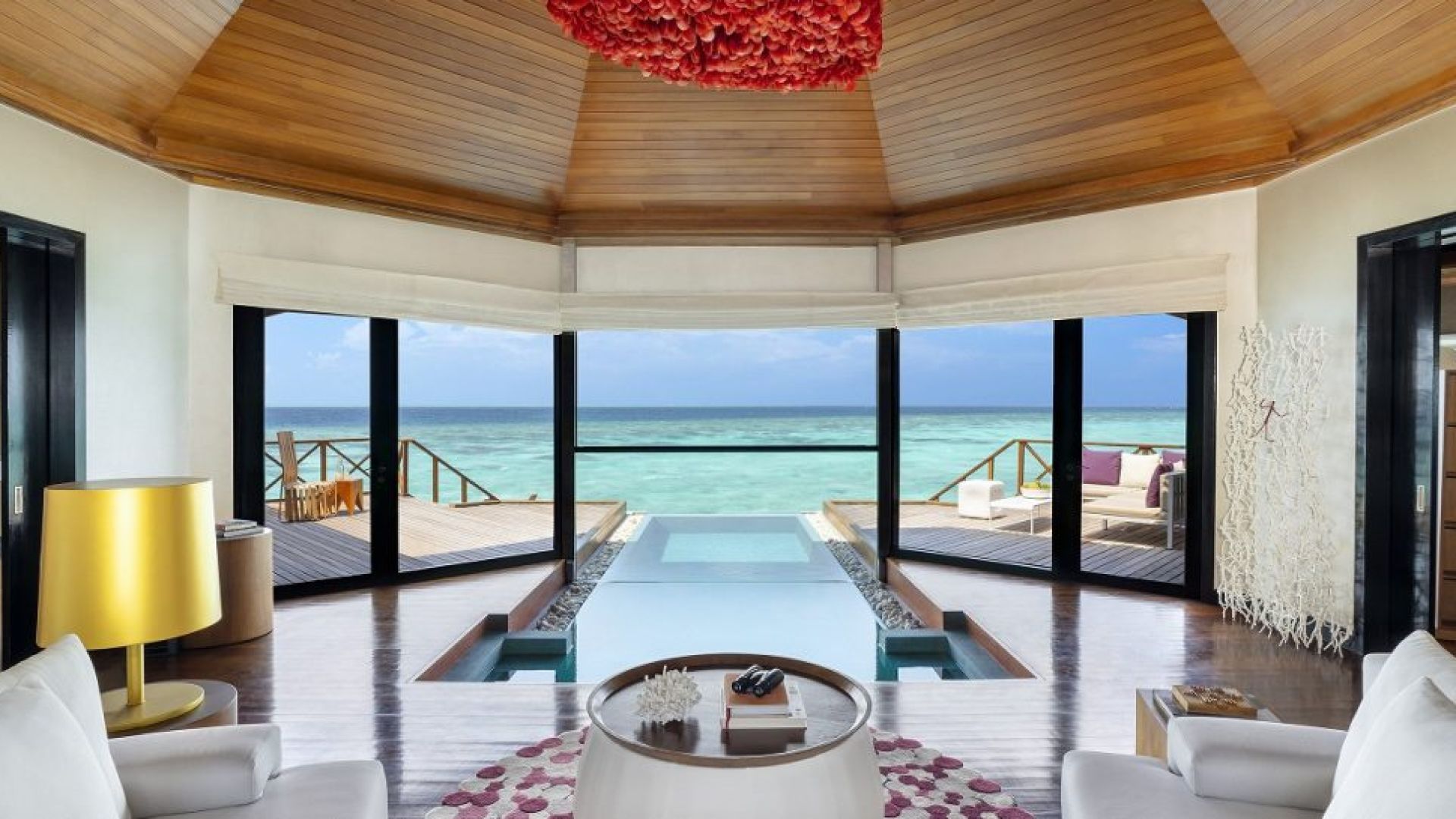 Huvafenfushi Maldives