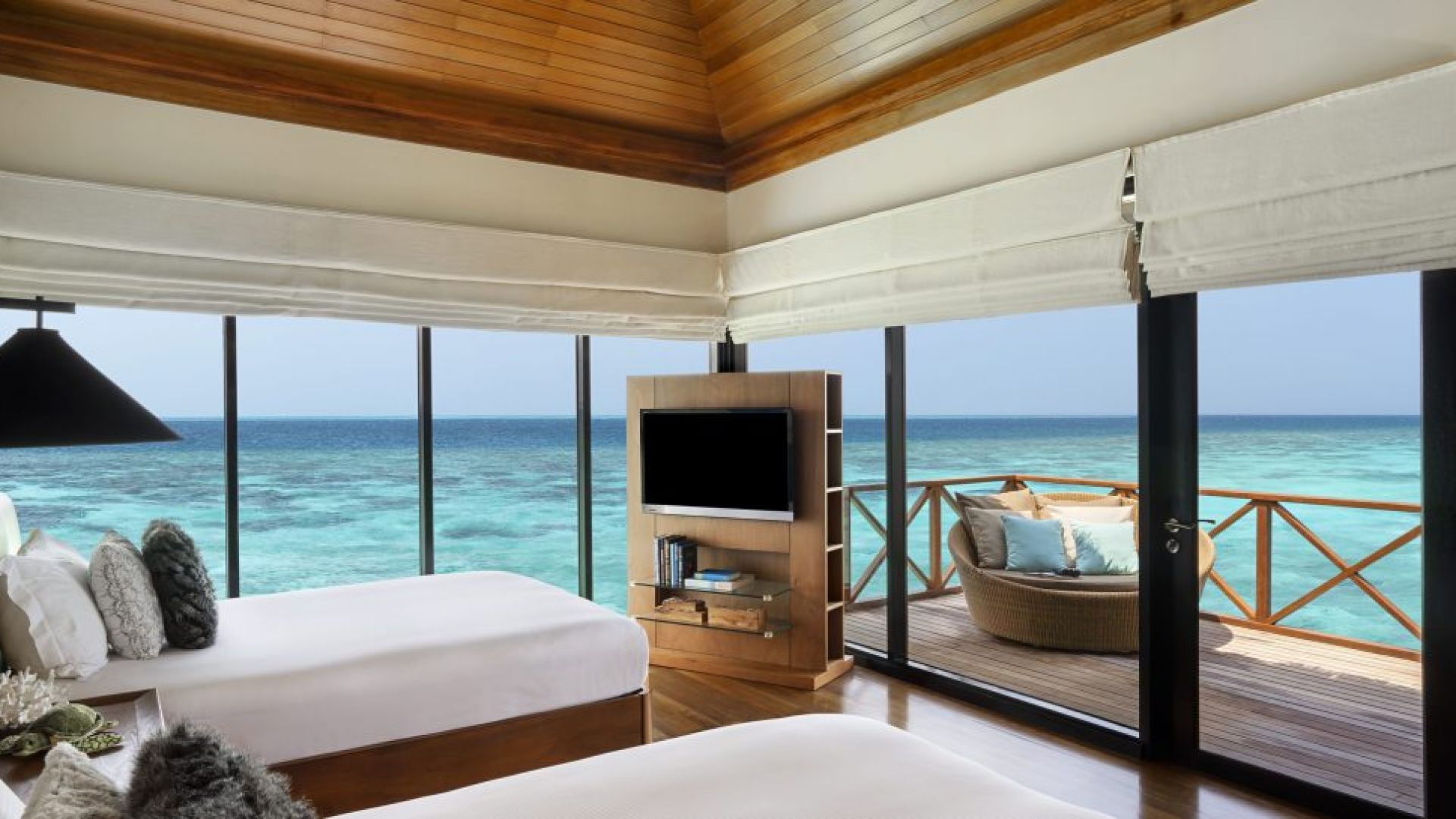 Huvafenfushi Maldives