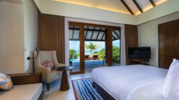 Beach Villa with Pool