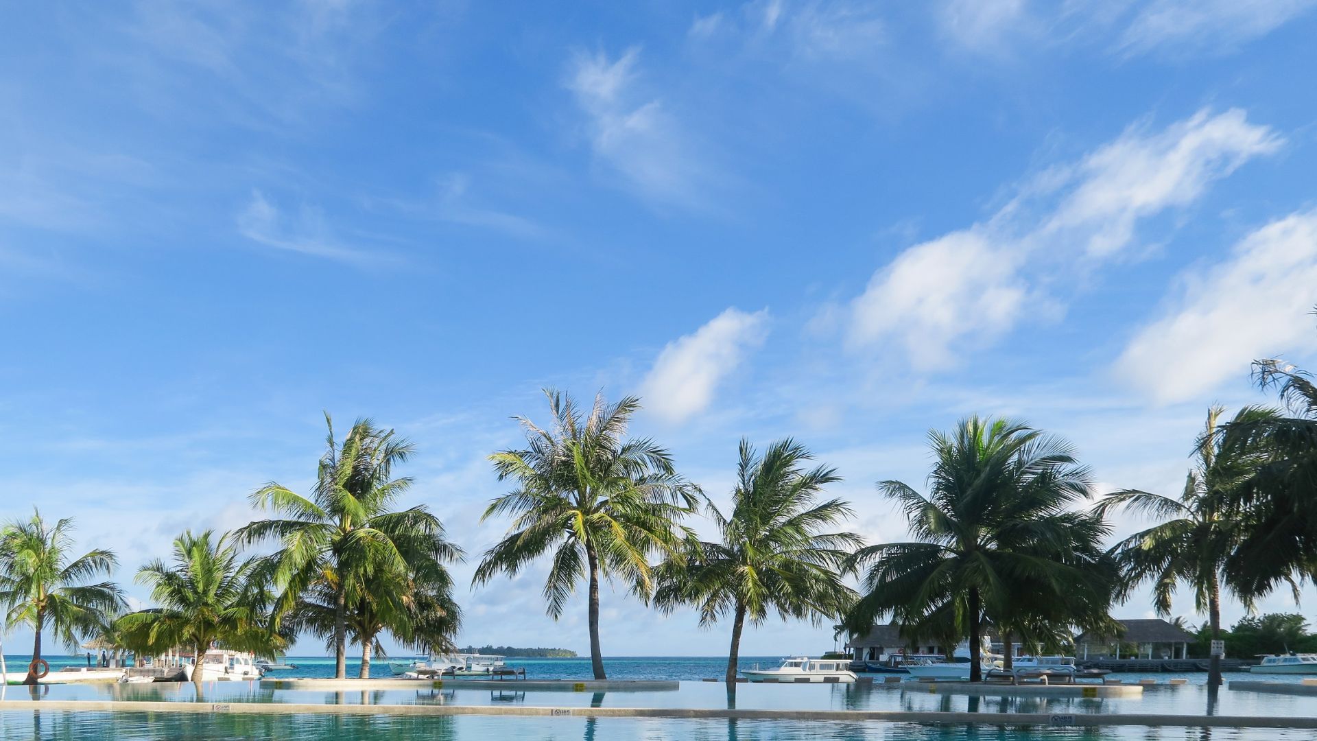 Holiday Inn Resort Kandooma Maldives