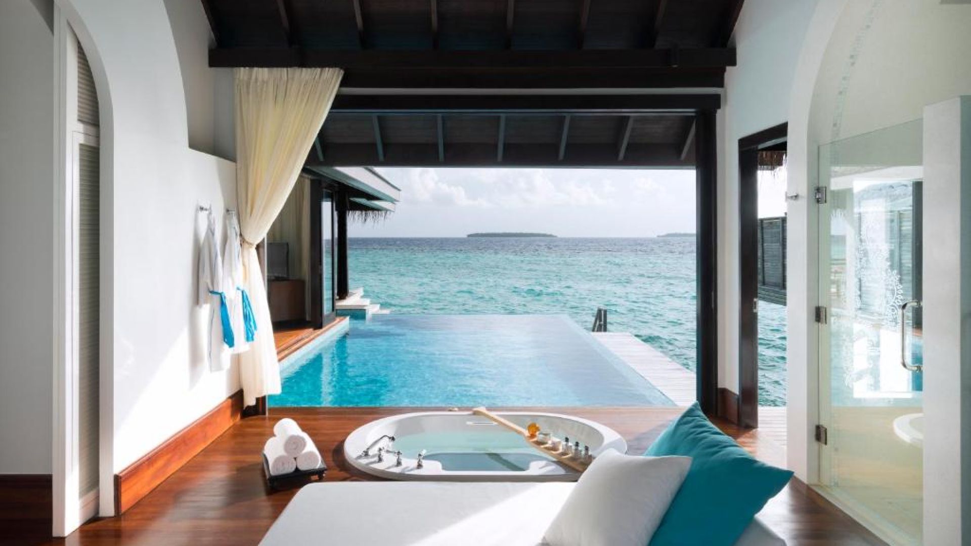 Anantara Kihavah Maldives Villas