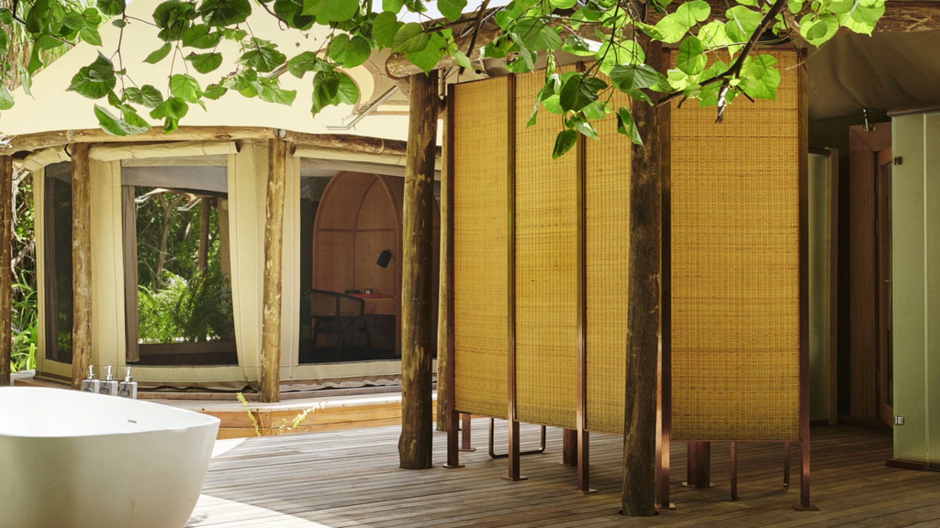 Sirru Fen Fushi Maldives