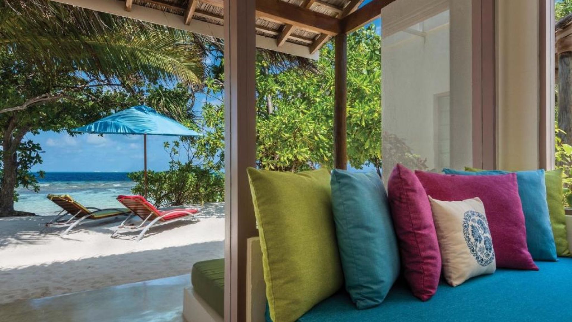 OBLU от атмосферы в Helengeli Maldives