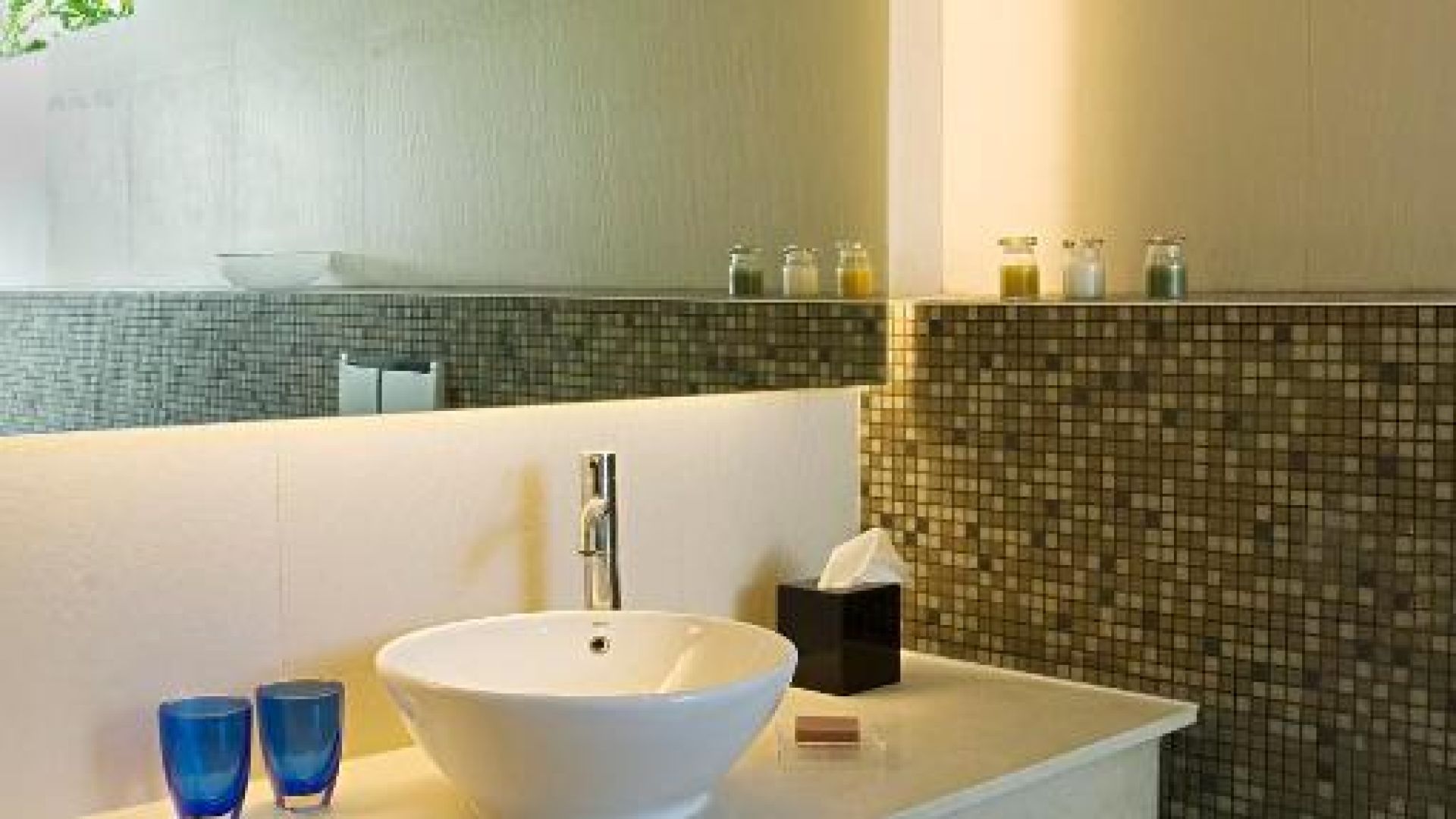 Holiday Inn Resort Kandooma Maldives