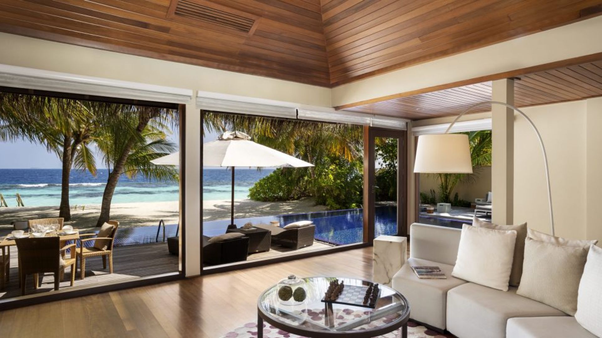 Huvafenfushi Maldives