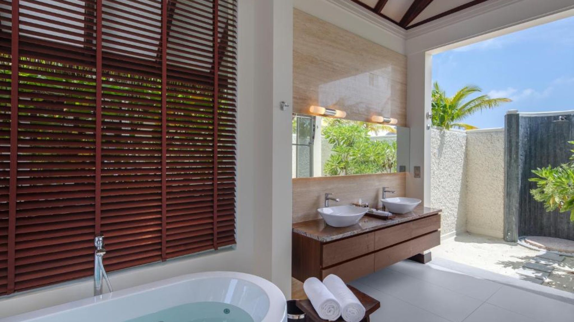 Heritance Aarah
