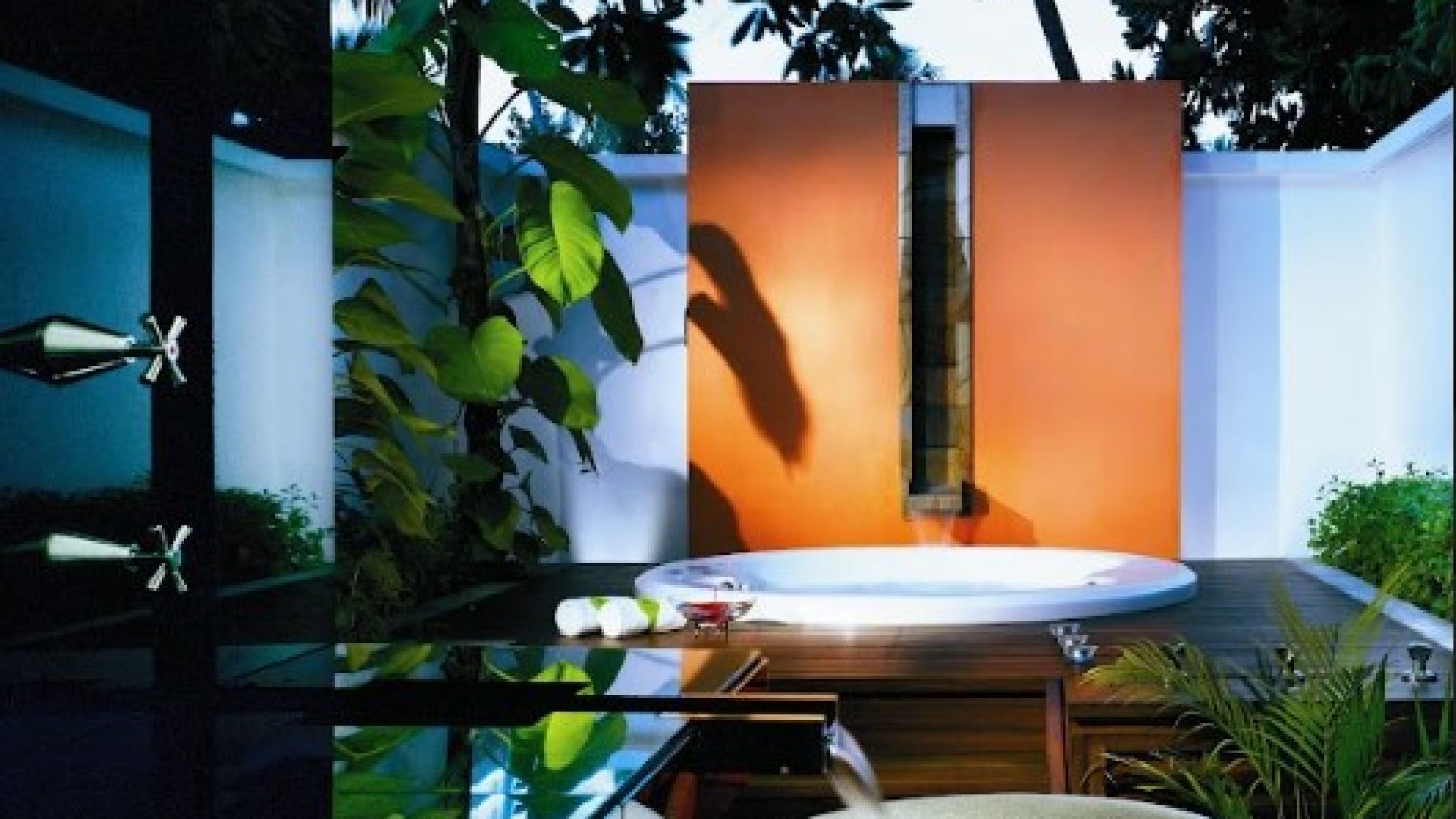 Ангсана Ихуру