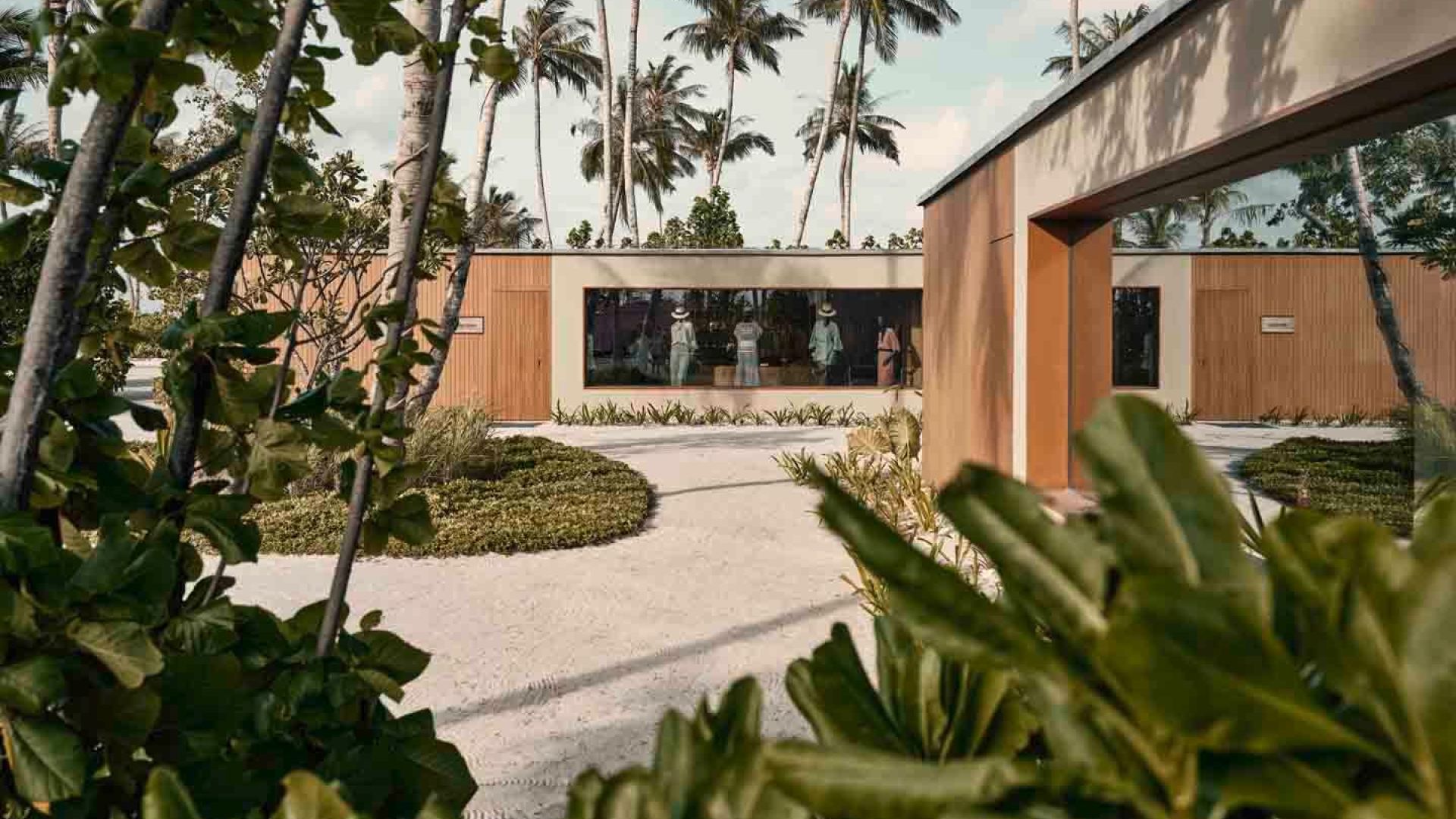 Patina Maldives