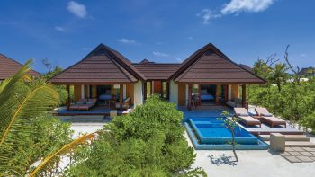 Family Beach Villa with Pool