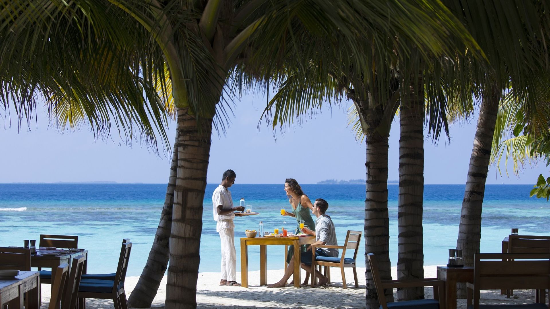 Mӧvenpick Resort Kuredhivaru Maldives