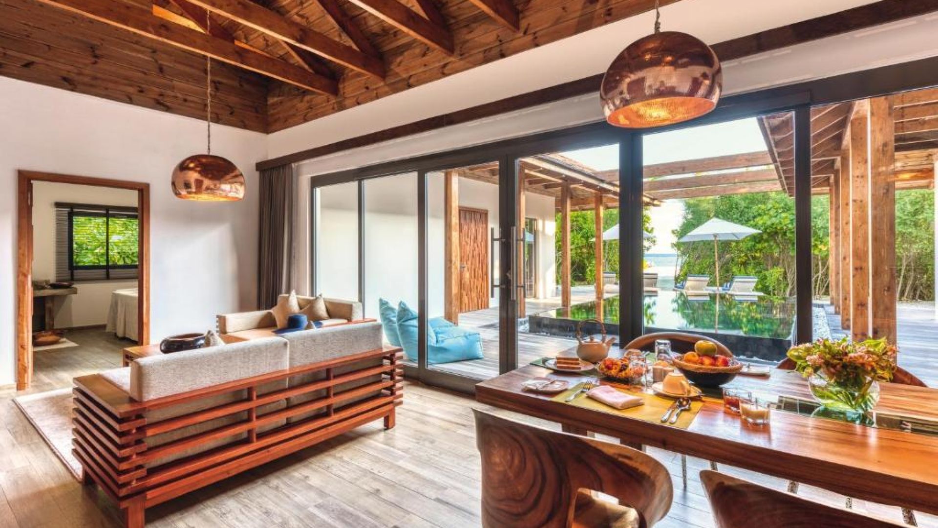 Mӧvenpick Resort Kuredhivaru Maldives