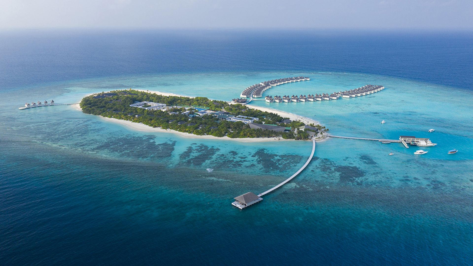 Mӧvenpick Resort Kuredhivaru Maldives