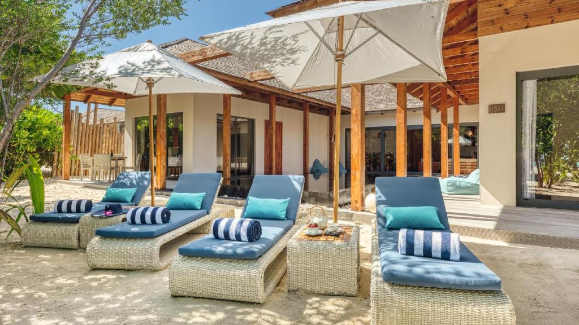 Mӧvenpick Resort Kuredhivaru Maldives