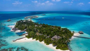 Huvafenfushi Maldives