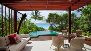 Deluxe Beach Pool Villa