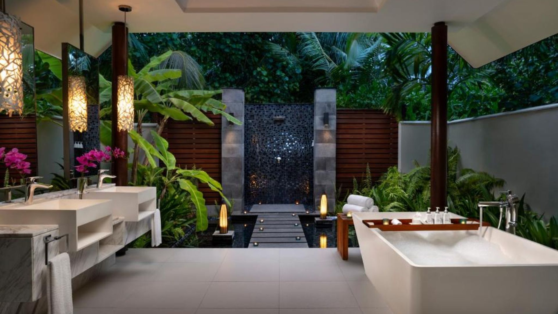 Niyama Private Islands Maldives