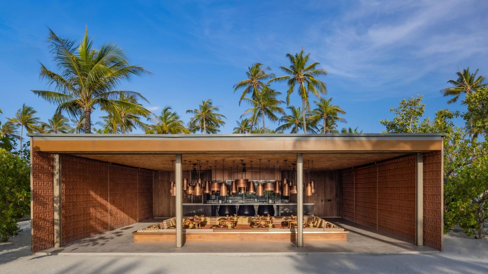 The Ritz-Carlton Maldives, Fari Islands