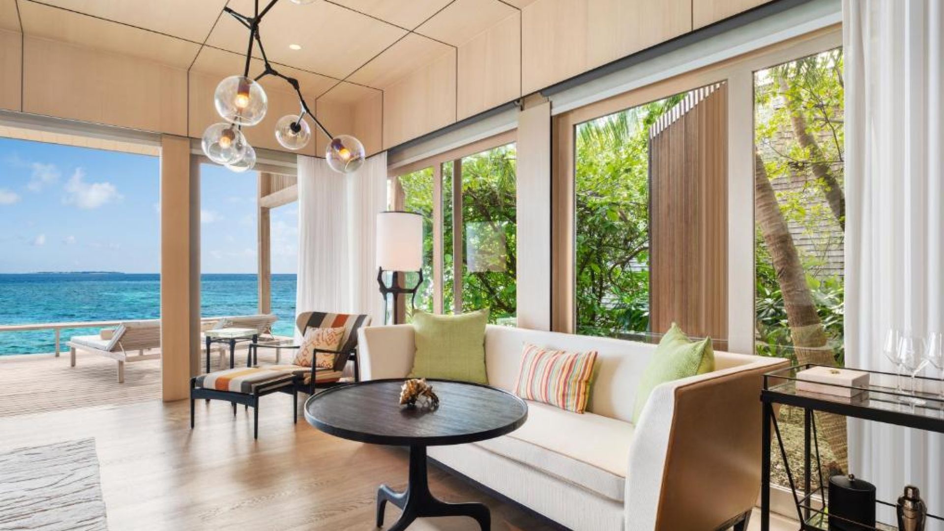 The St. Regis Maldives Vommuli Resort