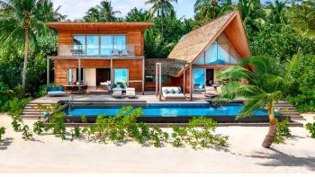 プール付き2ベッドルームファミリー水上ヴィラ