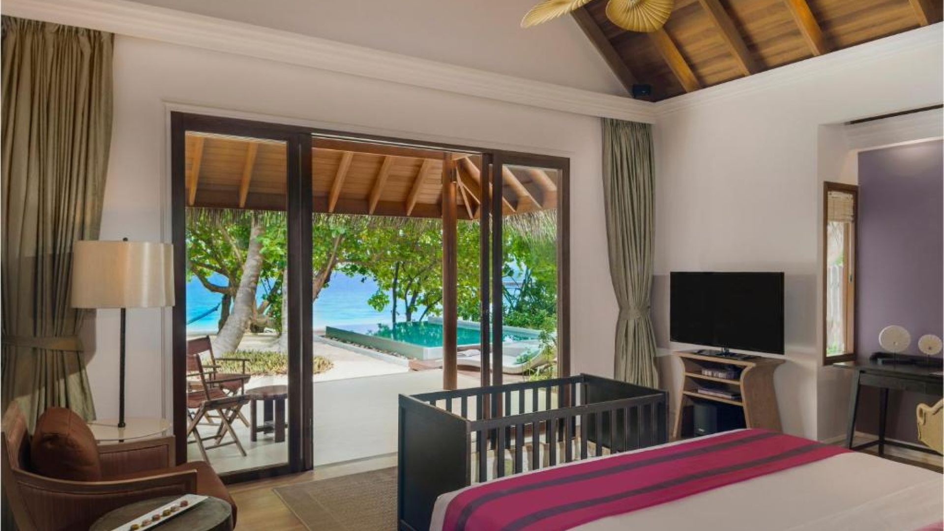 Dusit Thani Maldives
