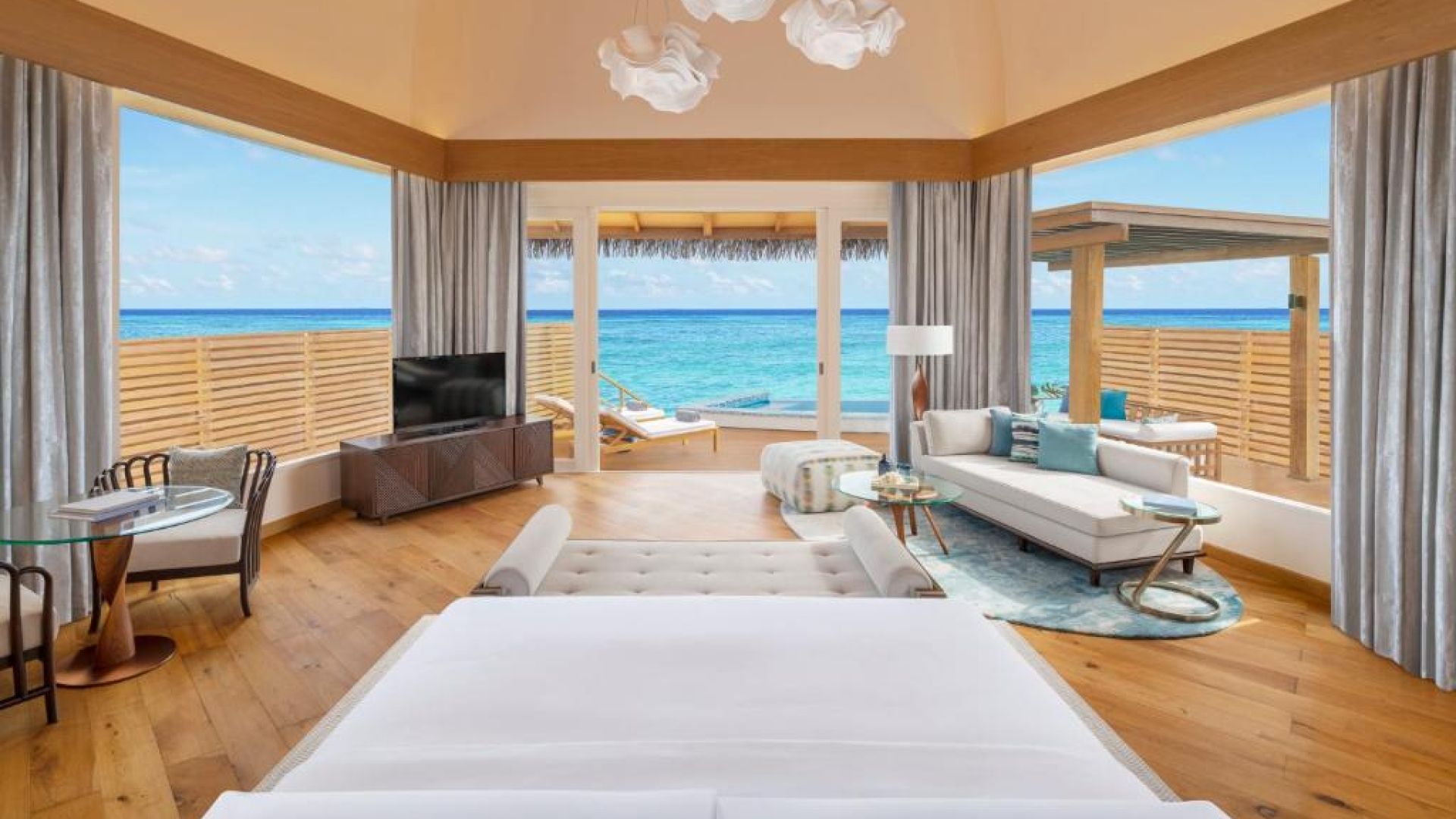JW Marriott Maldives Resort & Spa