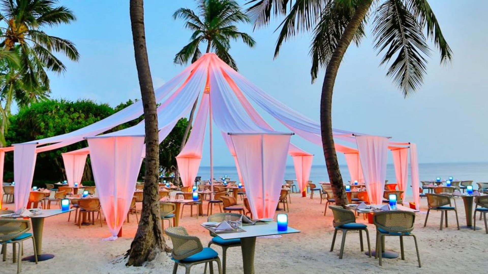 Dusit Thani Maldives