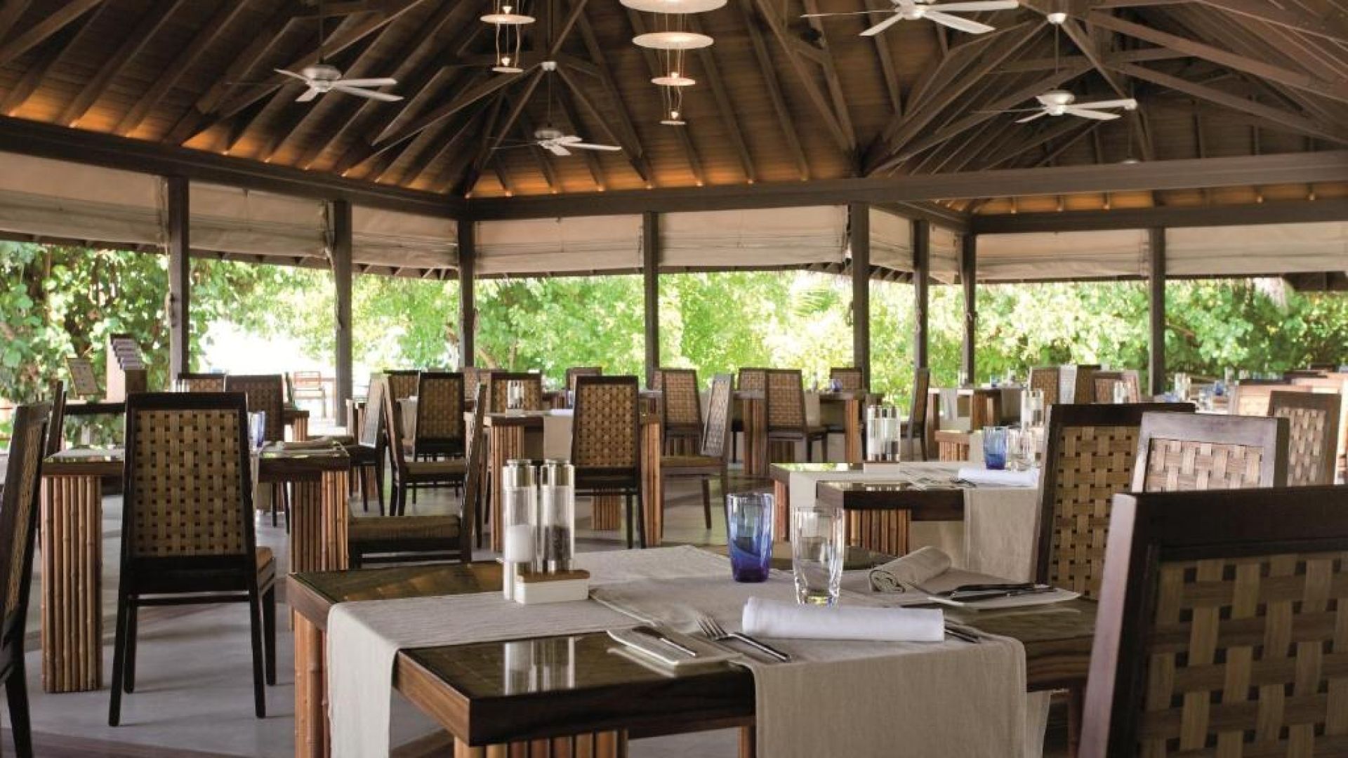 Коко Пальма Бодухити