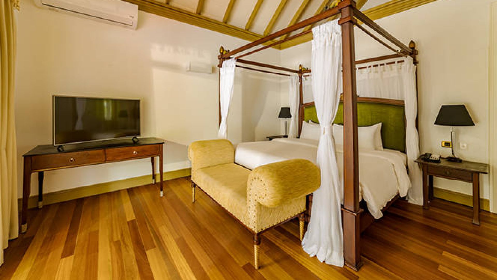 オルベリビーチ＆スパ