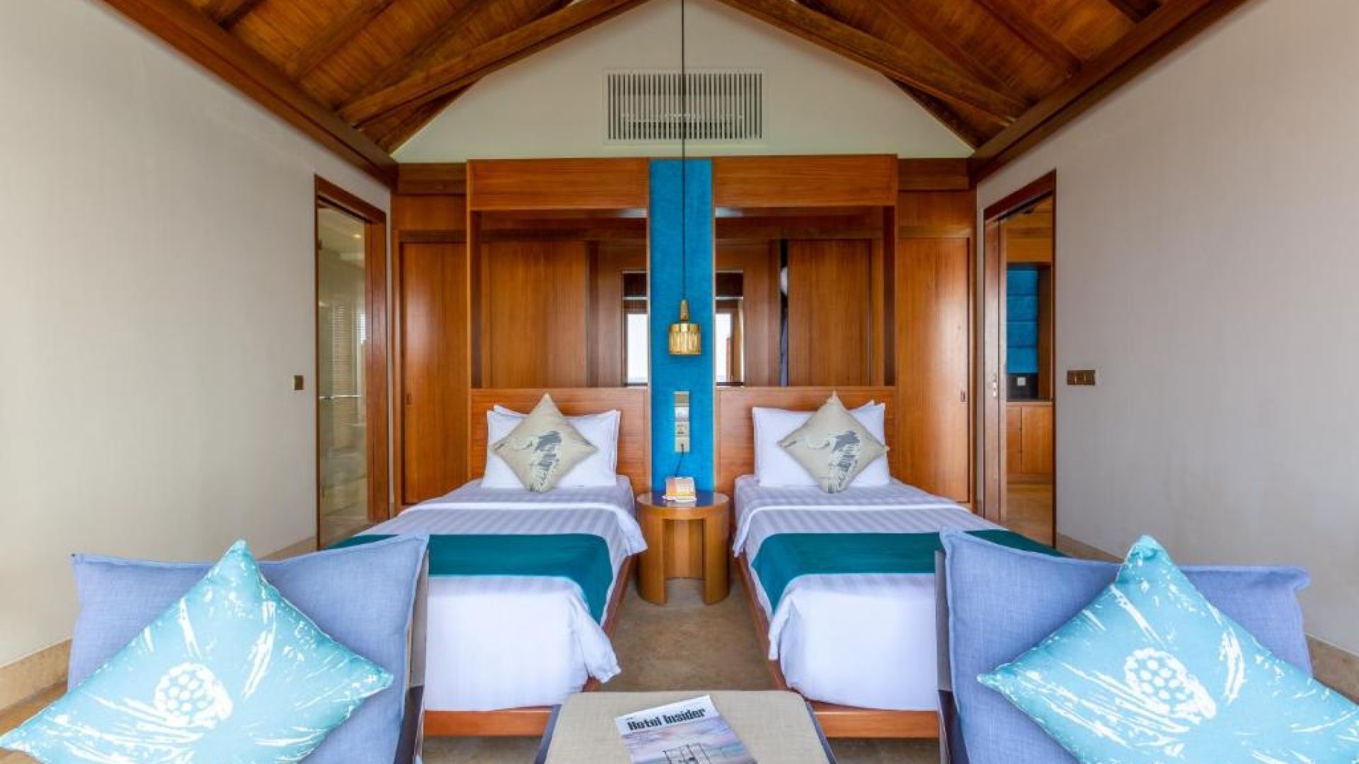 Furaveri Island Resort