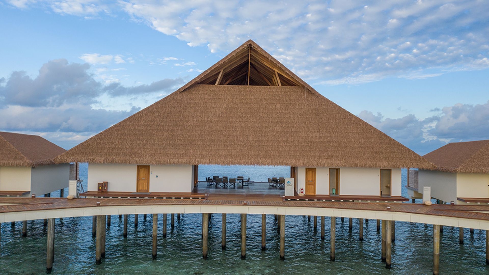 Cinnamon Velifushi Maldives