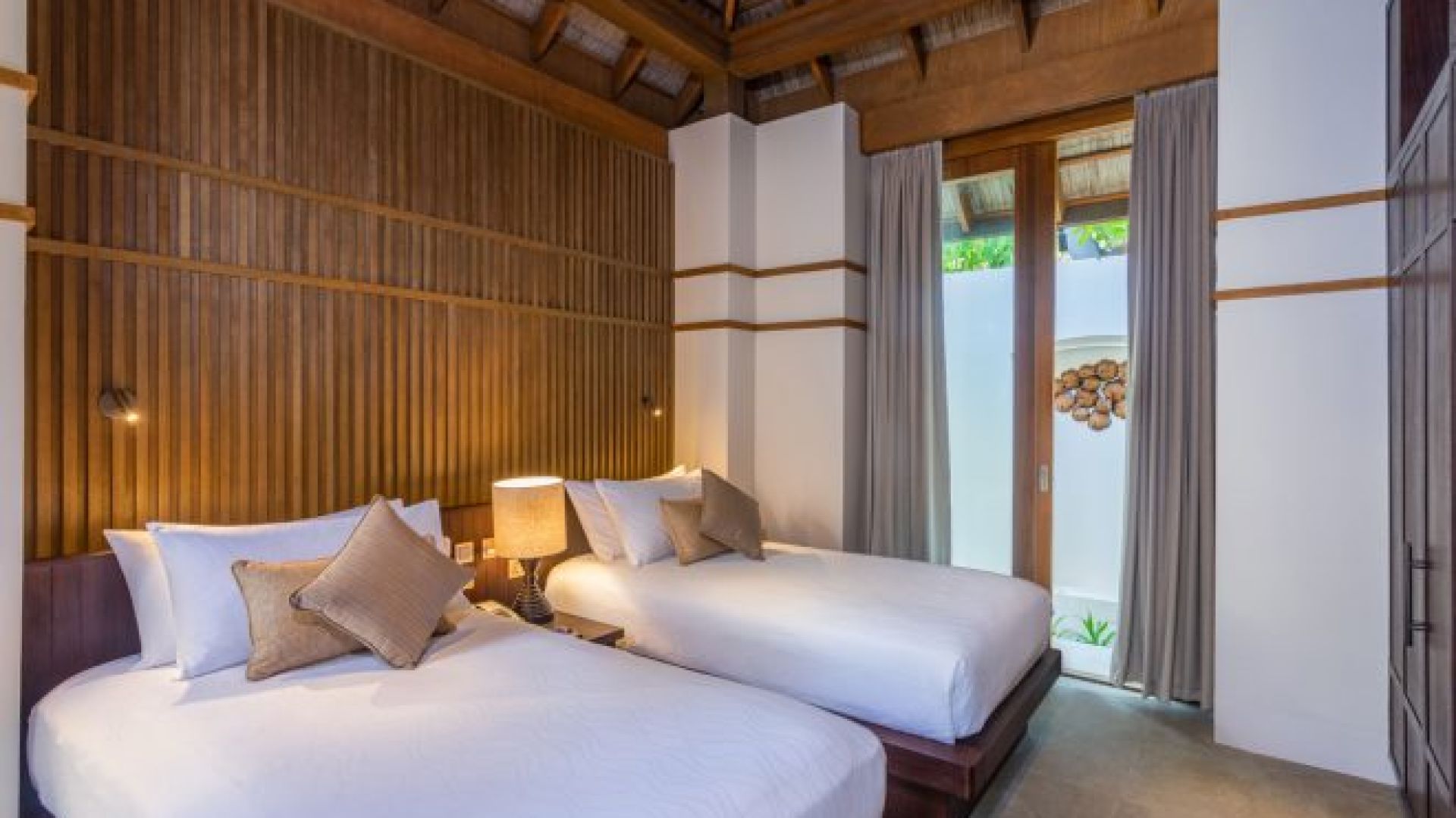 Конрад Мальдивы Остров Рангали