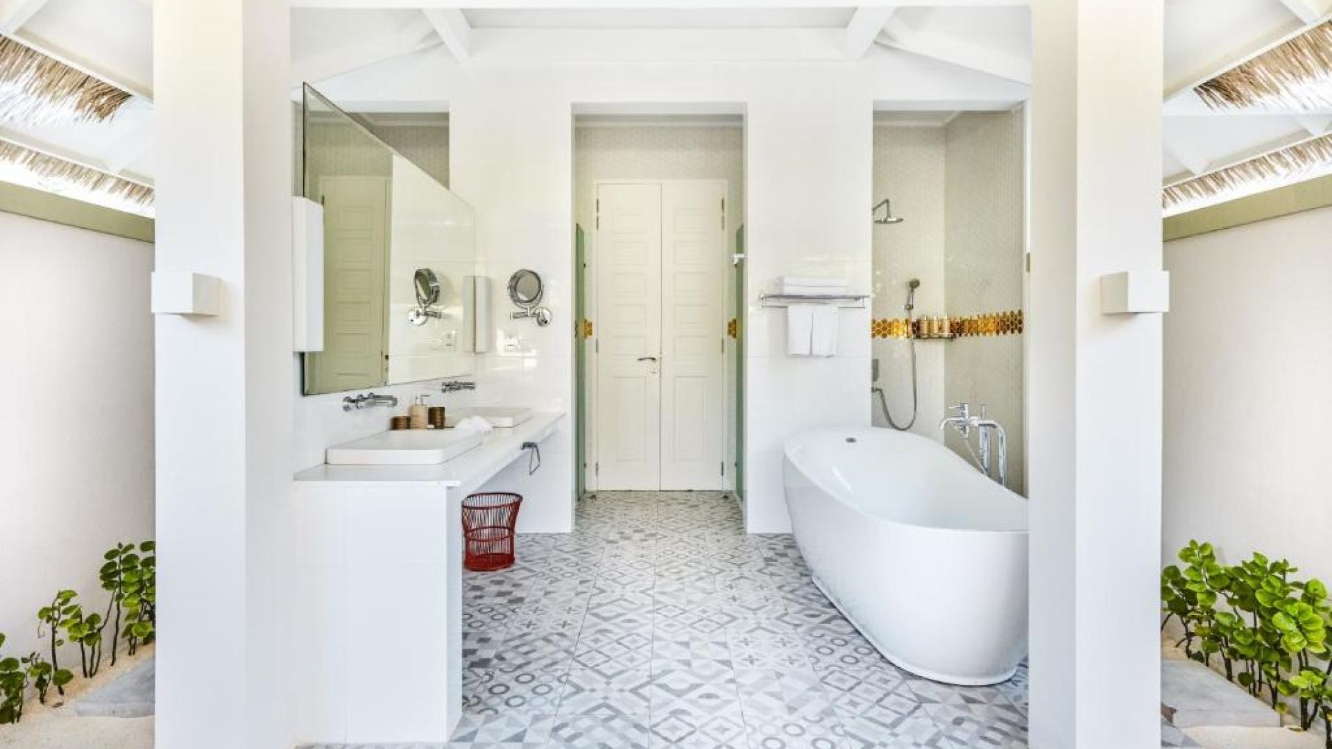 Olhuveli Beach & Spa