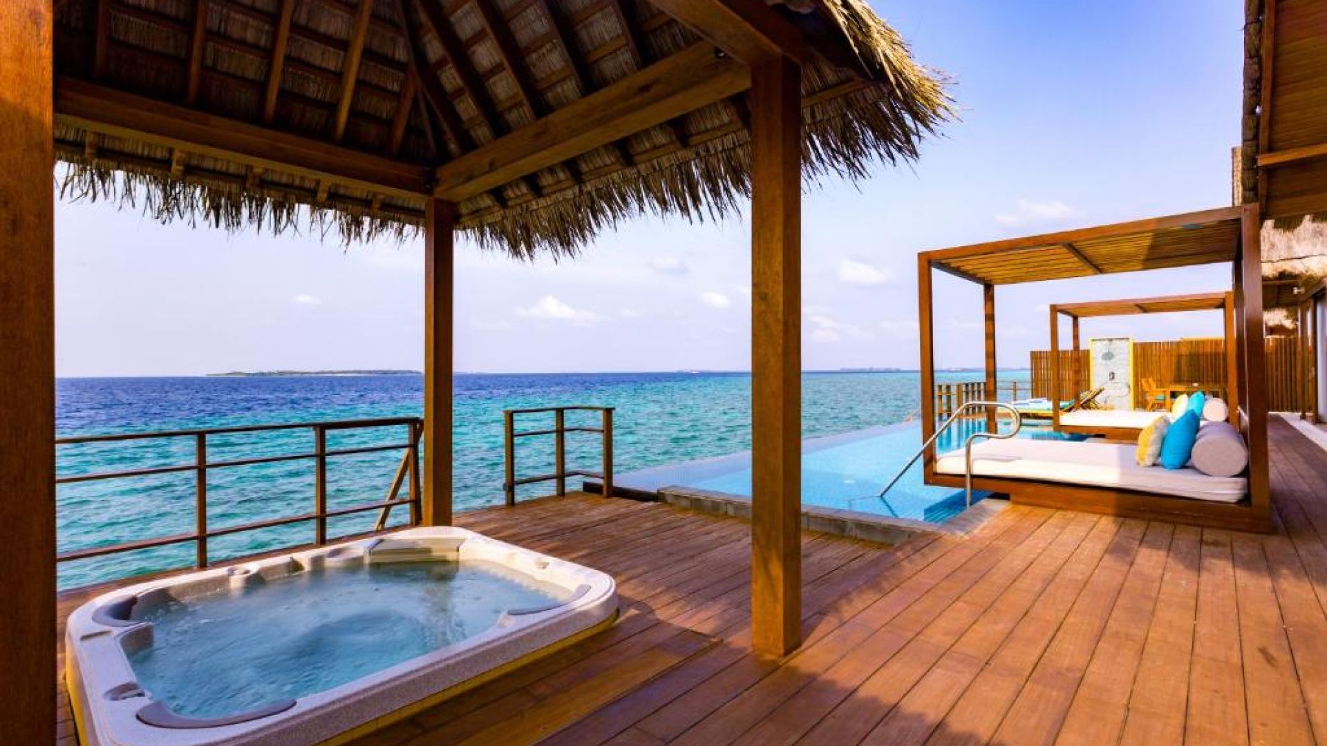 Furaveri Island Resort