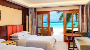 Смежный семейный номер Делюкс