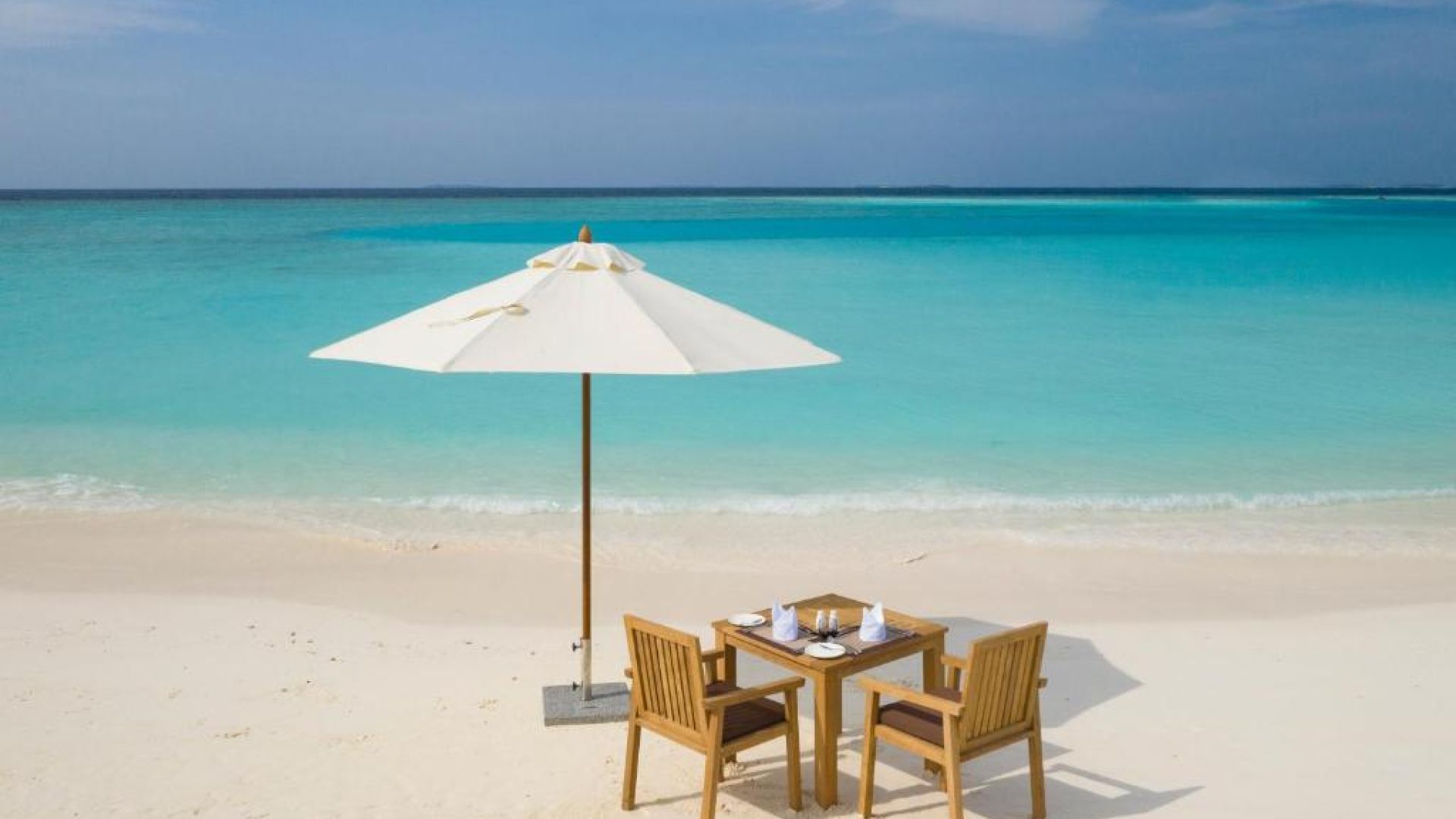 Brennia Kottefaru Maldives