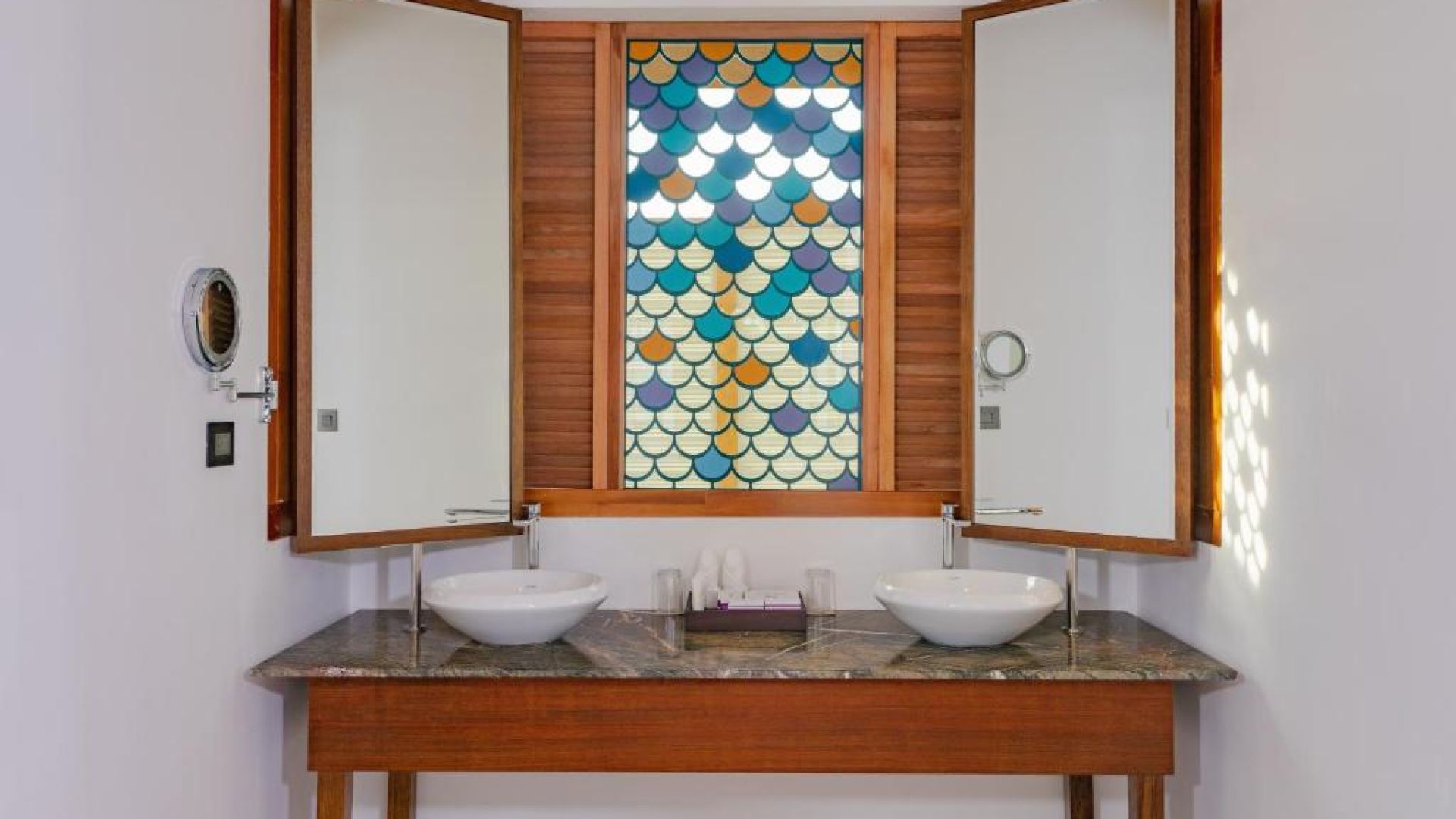 Cinnamon Hakuraa Huraa Maldives