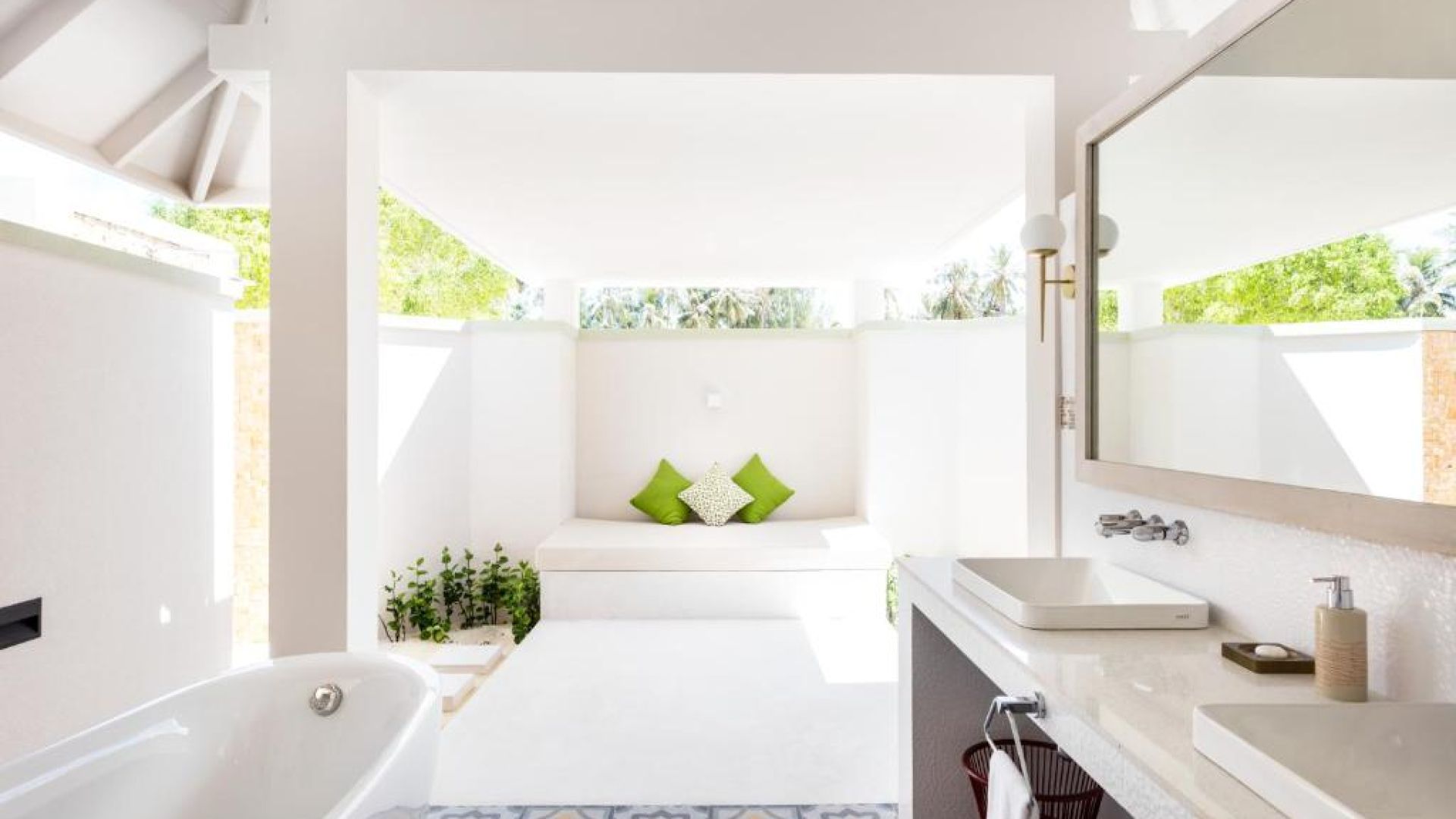 Plage et spa d'Olhuveli