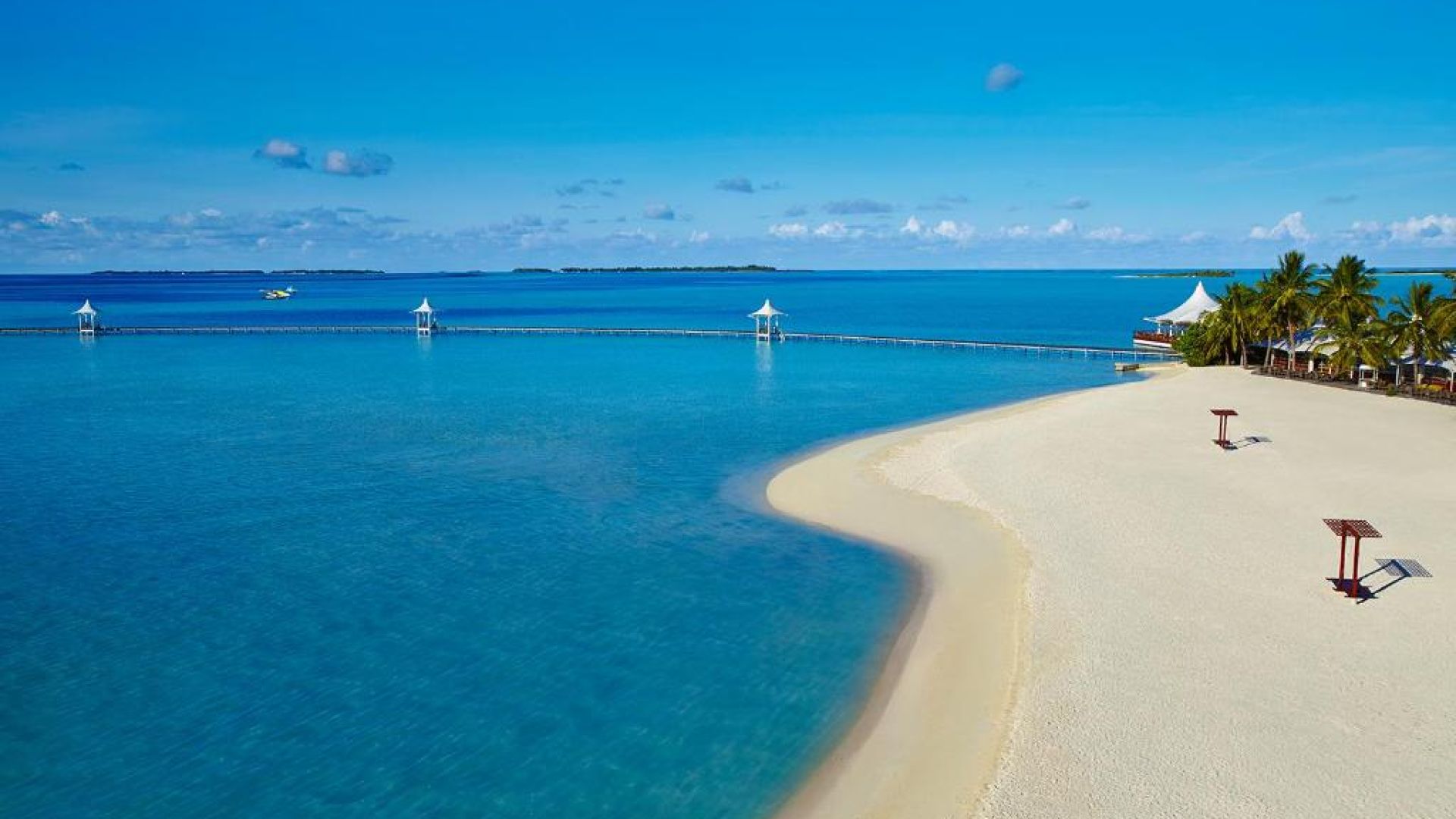Cinnamon Hakuraa Huraa Maldives