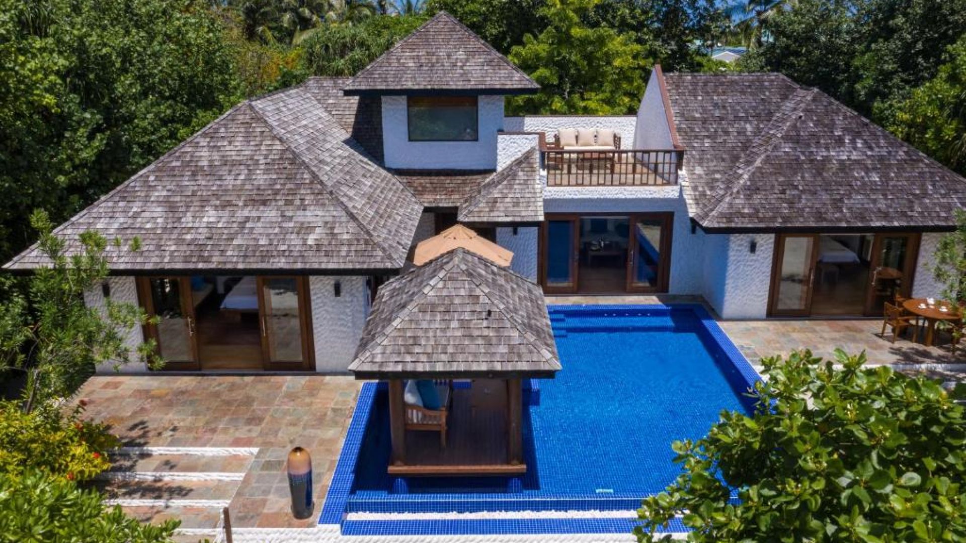 Hideaway Beach Resort & Spa