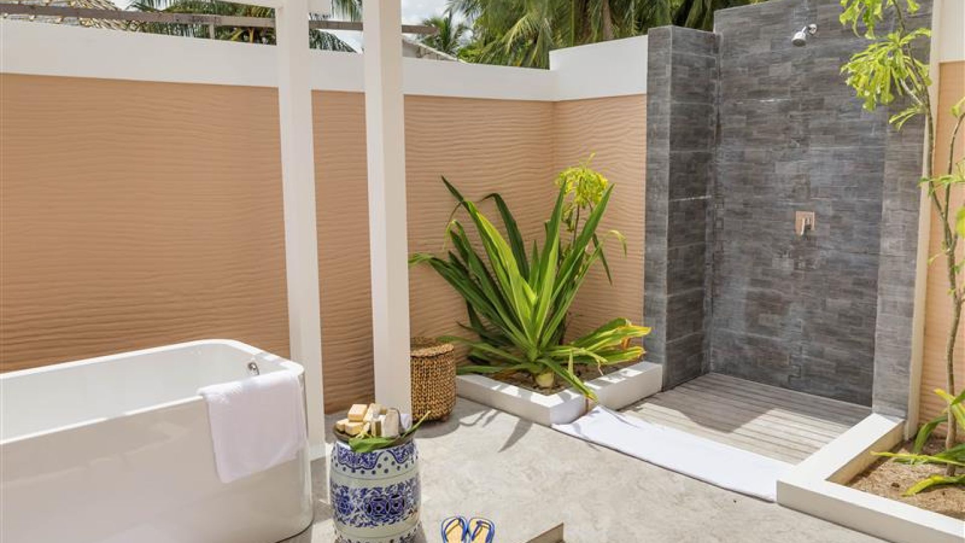 クダフシモルディブ