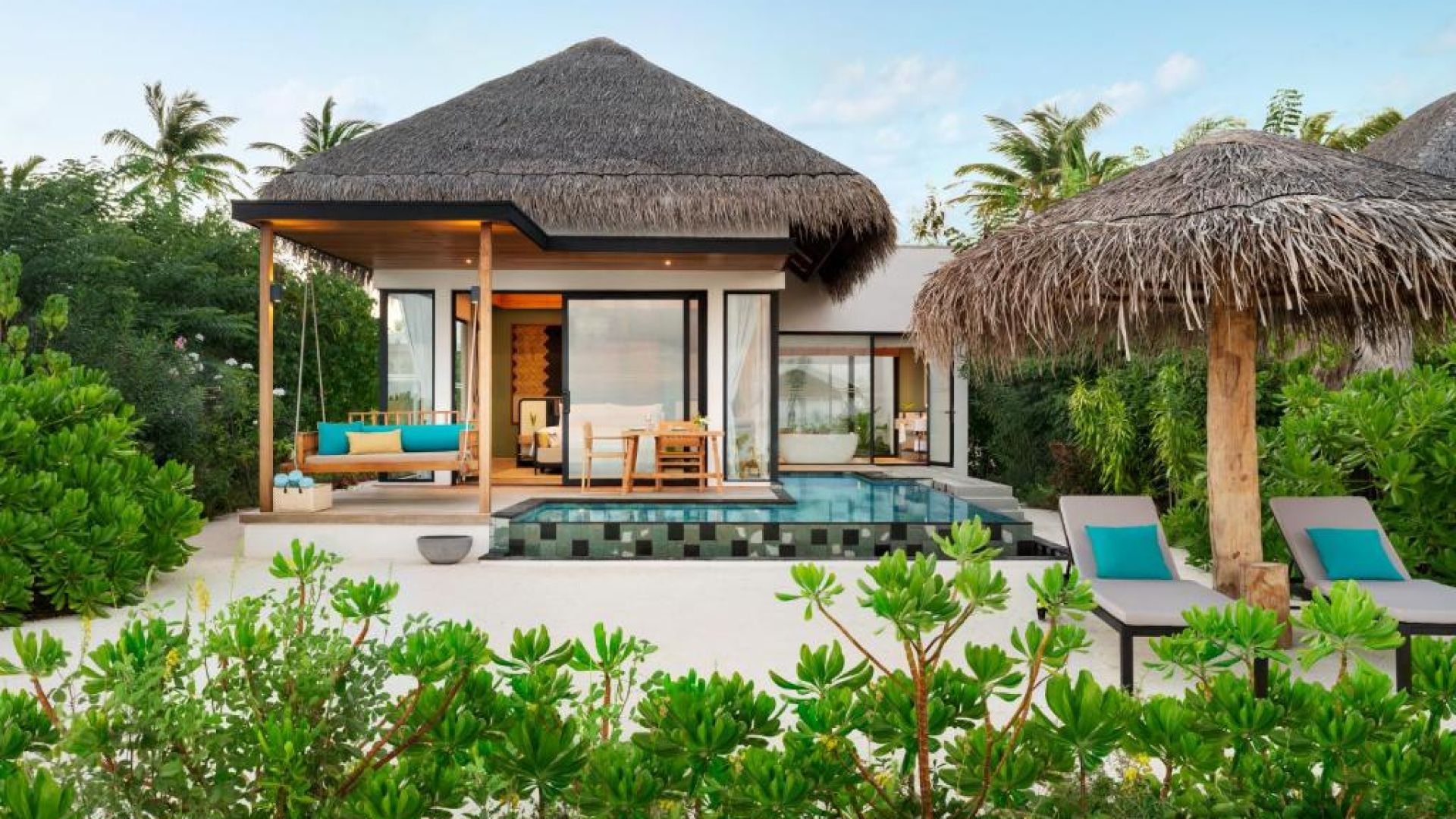Hilton Maldives Amingiri Resort & Spa | 4 Nights Package