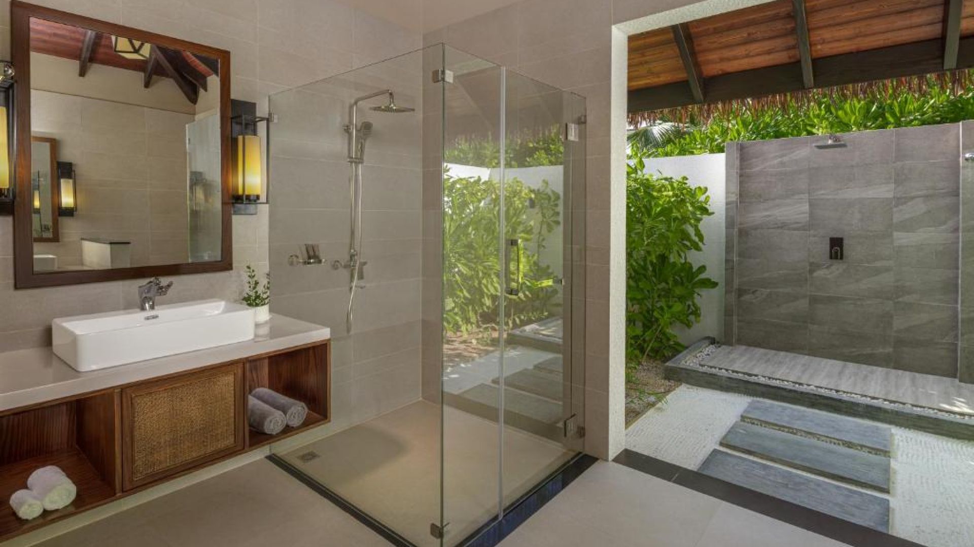 NOOE Maldives Kunaavashi